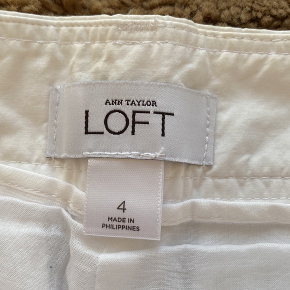 Bundle of shorts J. Crew & AnnTaylor Loft shorts & hat - Picture 5 of 16